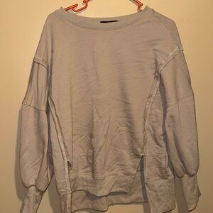 Stylish Cream Sweatshirt